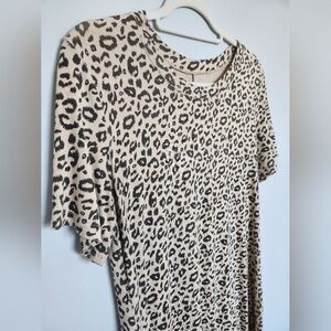 Lularoe Small Leapard Print T-Shirt Dress